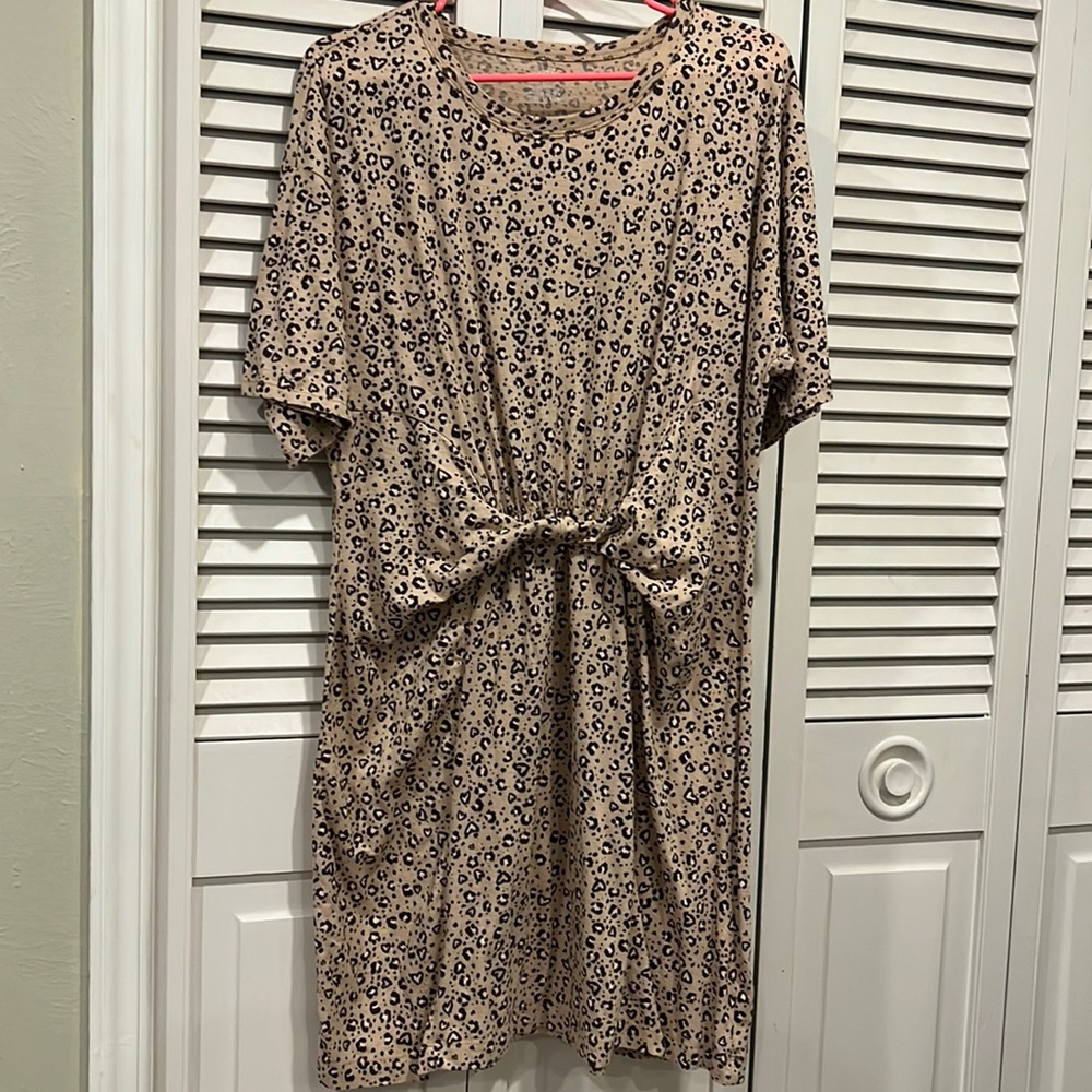 Aerie cheetah print twist front dress